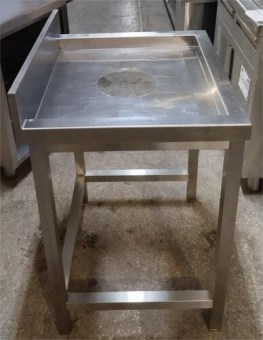 Τραπέζι Ακαθάρτων 70x60x84Cm Ανοξείδωτο Με Τρύπα Φ19,5Cm Μεταχειρισμένο